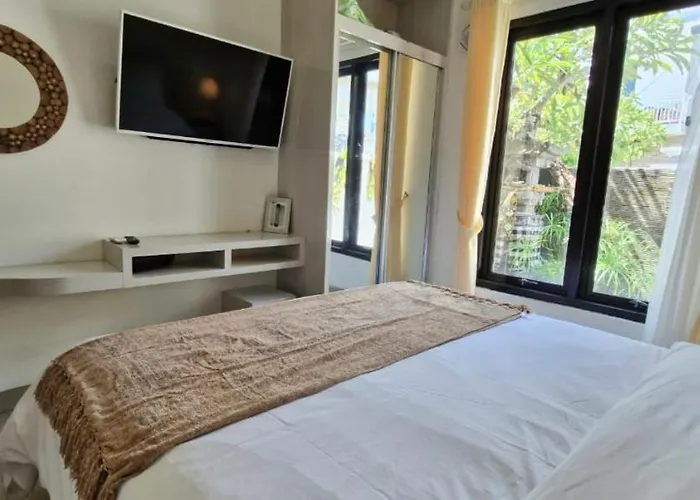 別荘 Cozy 1bedroom House With Kitchen Work Space ヌサドゥア